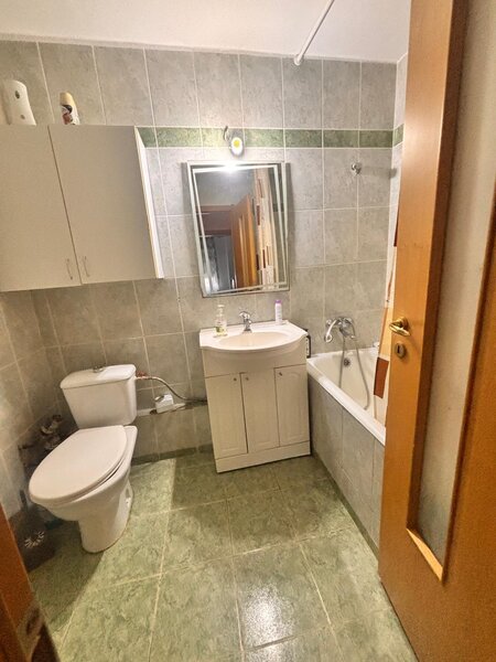 Drumul Taberei Auchan - Atac